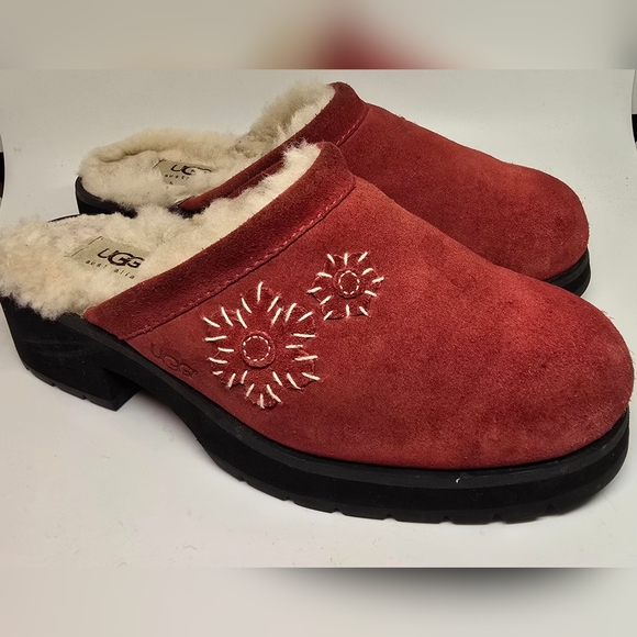 UGG Red Suede Mules with Embroidery Women's 7 - Picture 3 of 8